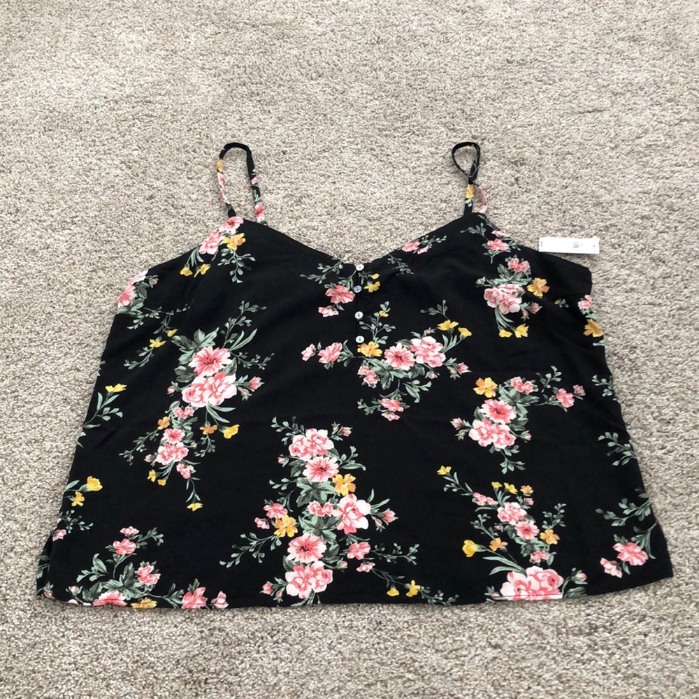 ❤️5 for $20❤️ Brand New Floral Top